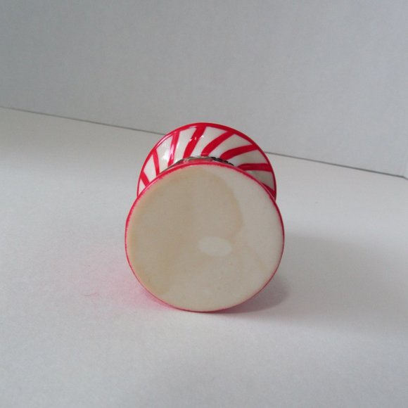 Vintage Christmas Penguin Sitting in Red Hat Trinket Box - Picture 8 of 9